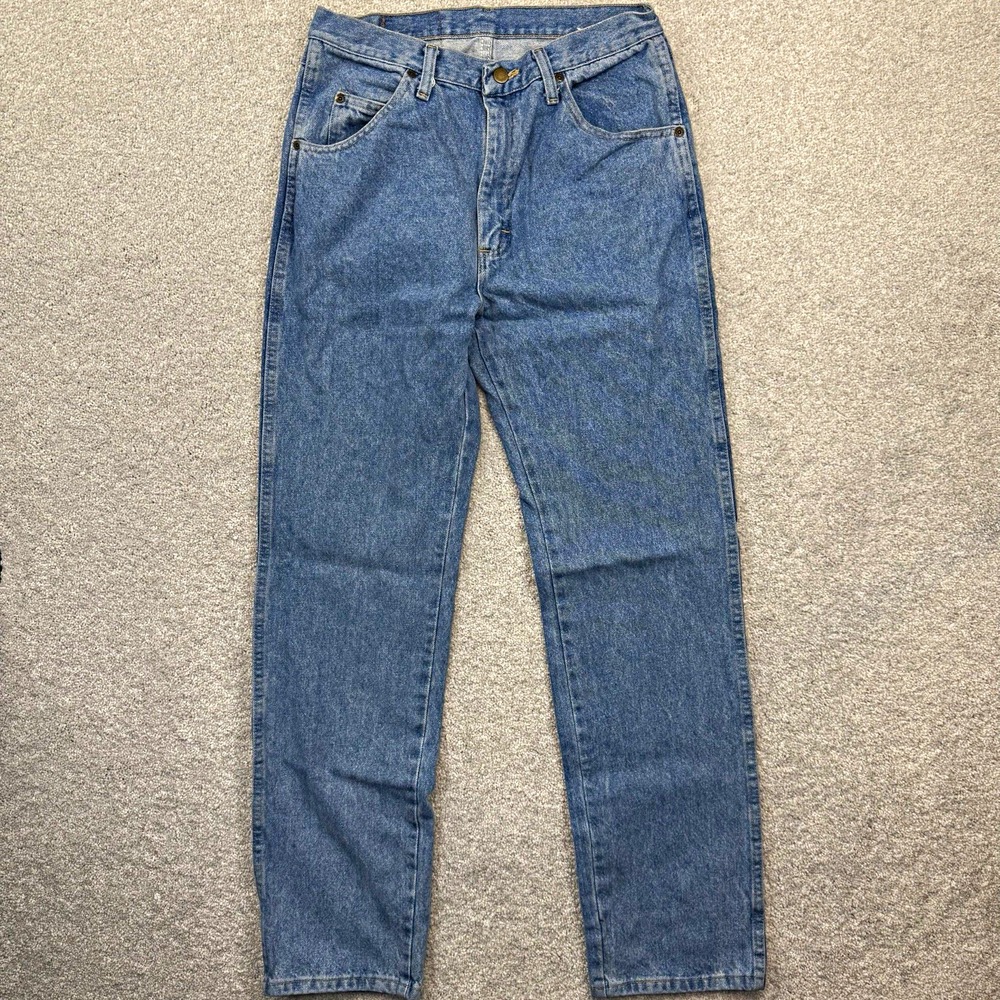 Wrangler Authentic Jeans Mens 31x32 Blue Medium Wash Straight Leg Denim Pants